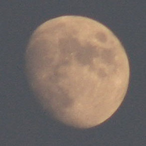 moon110810.jpg